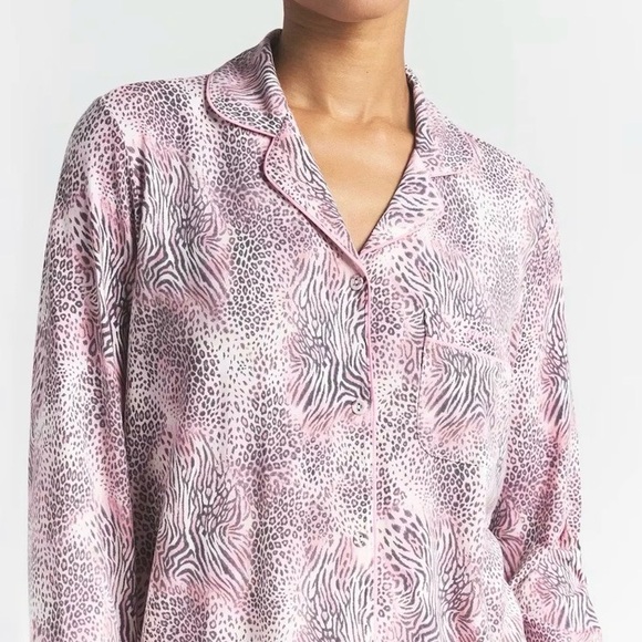 SKIMS Pajamas Sleep Set Size Small Long Sleeve Bloom Mini Multi Animal Print - Picture 7 of 10